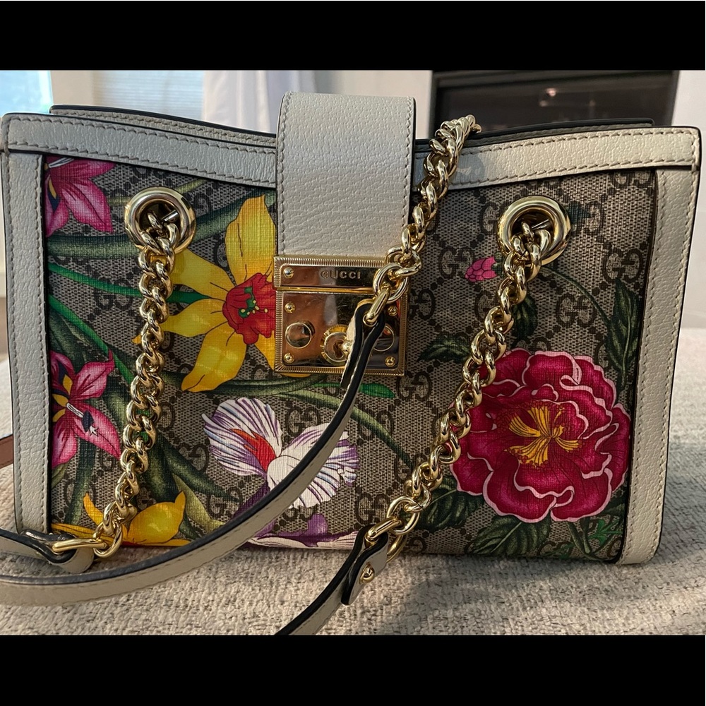 Gucci Padlock W Gg Supreme Flora Multi W/ Dust Key Shoulder Bag